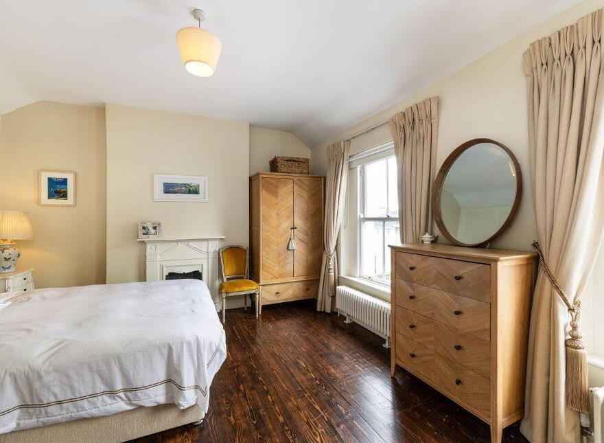 30 Main Street, Howth, Howth, D13P8K7