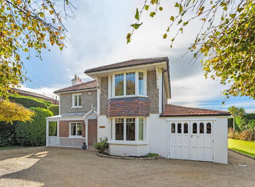Dunbrody, Torquay Road, Foxrock, Foxrock, D18V6F2