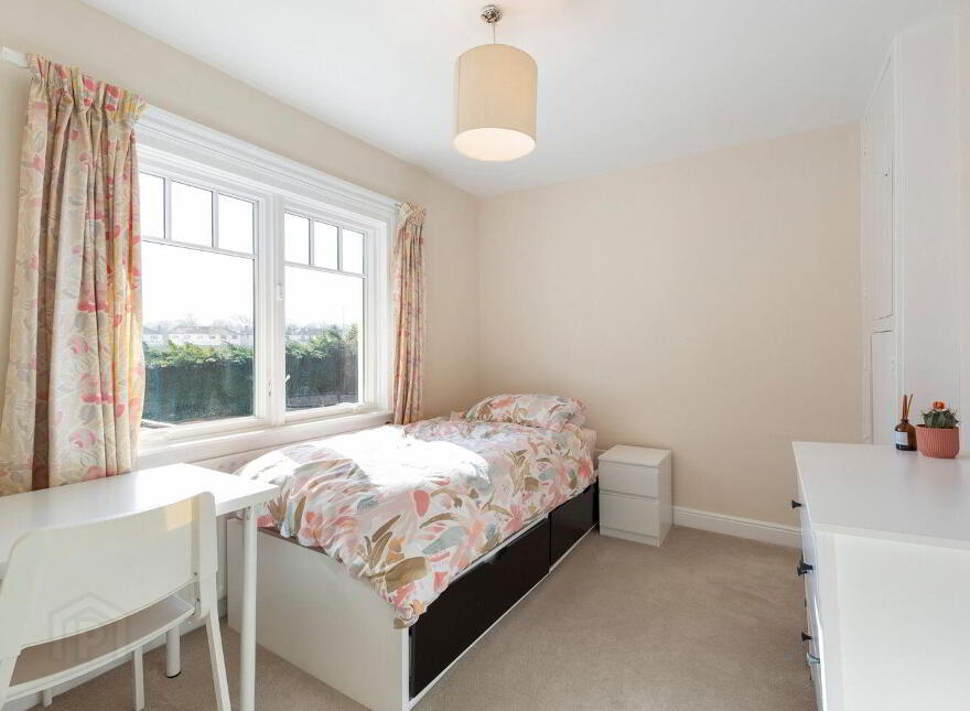 Dunbrody, Torquay Road, Foxrock, Foxrock, D18V6F2