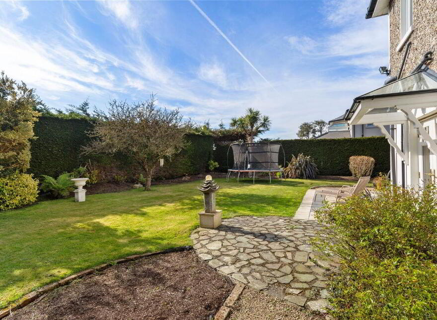 Dunbrody, Torquay Road, Foxrock, Foxrock, D18V6F2