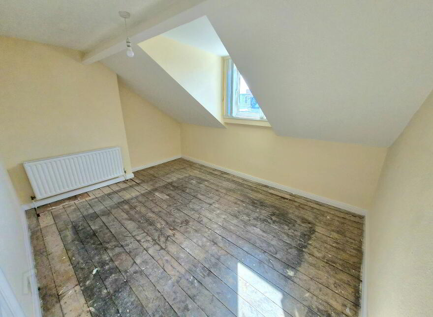 11 Lothair Avenue, Limestone Road, North Belfast, BT15 2HU