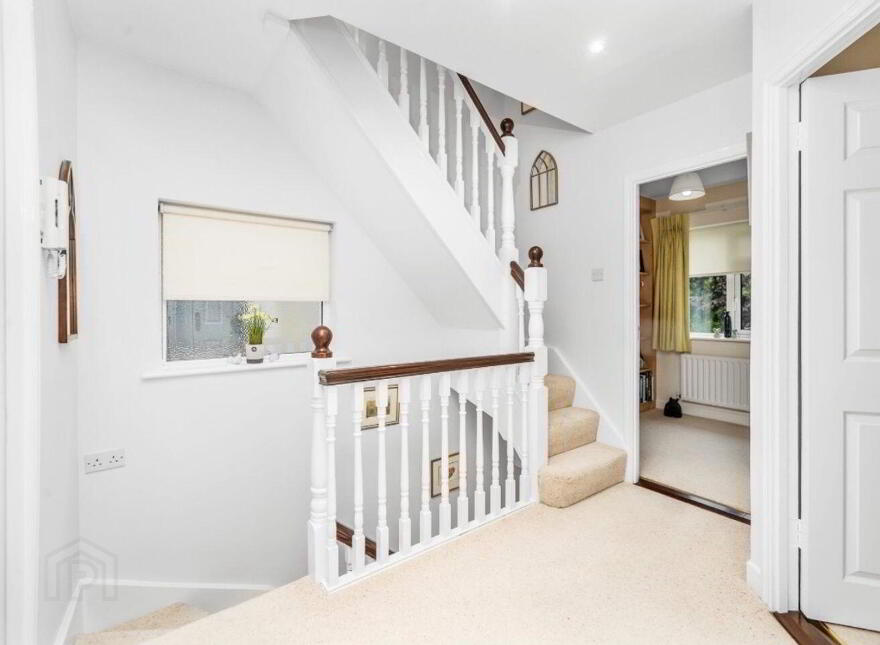 90 College Park Way, Ballinteer, D16R8K8