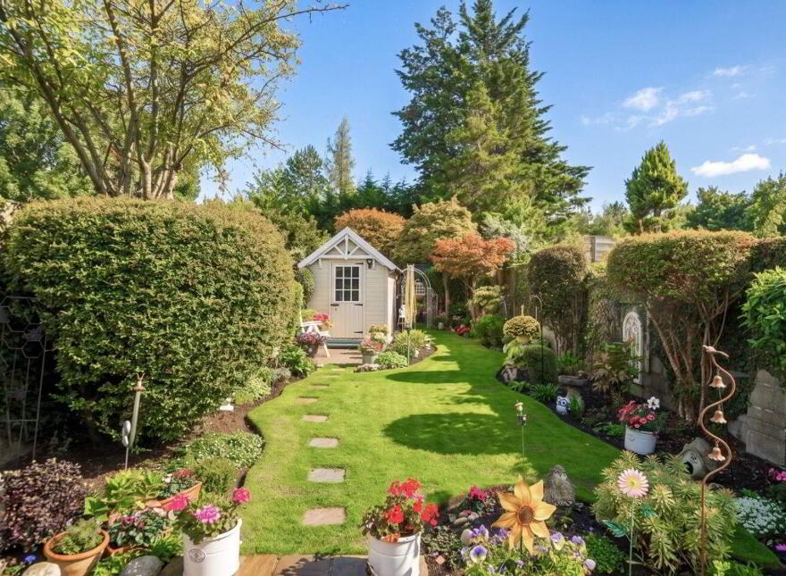 90 College Park Way, Ballinteer, D16R8K8