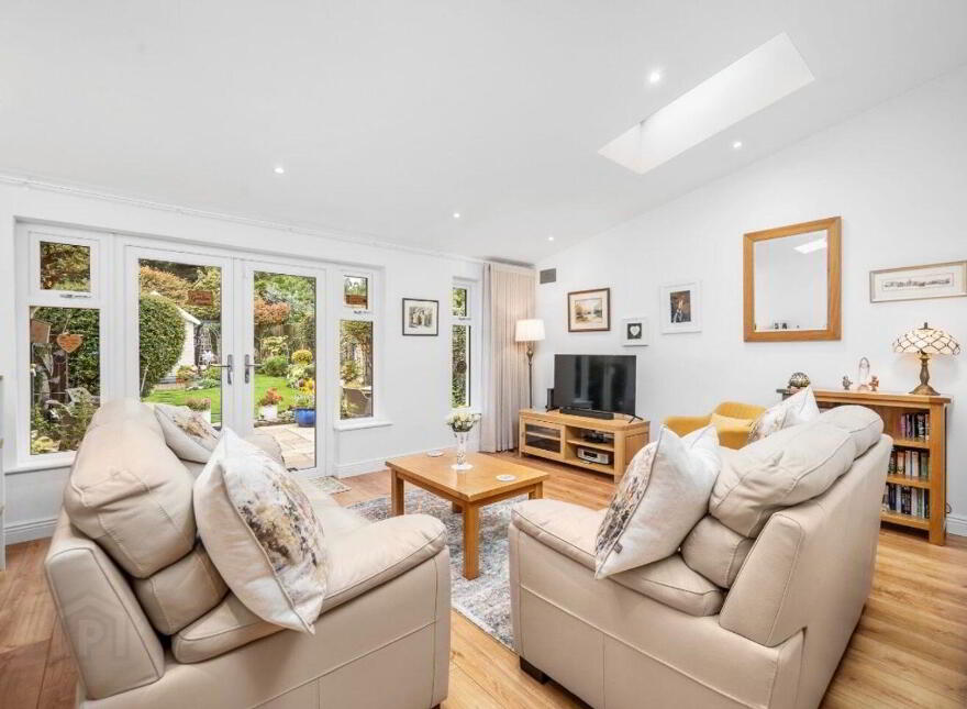 90 College Park Way, Ballinteer, D16R8K8