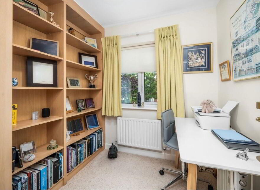 90 College Park Way, Ballinteer, D16R8K8