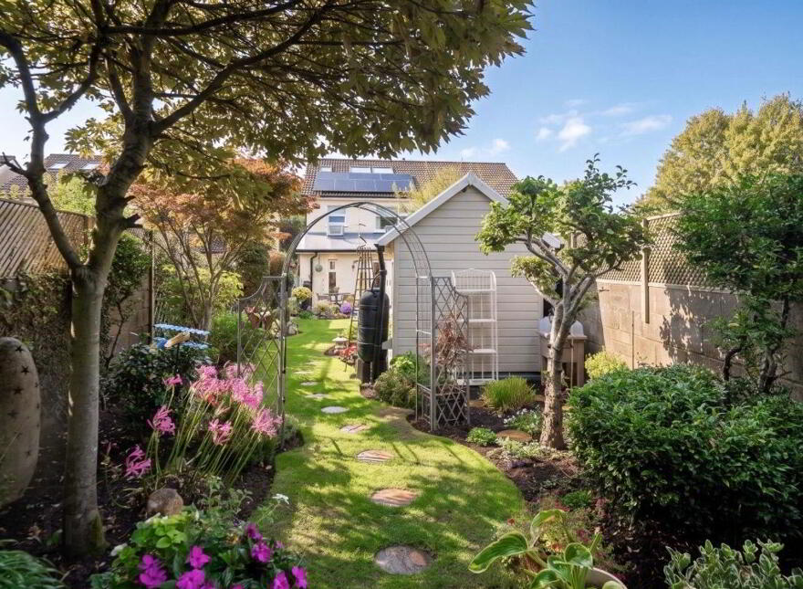90 College Park Way, Ballinteer, D16R8K8