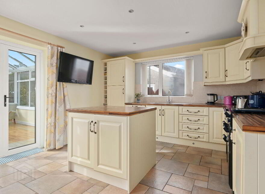 15 Willan Drive, Portrush, BT56 8PU