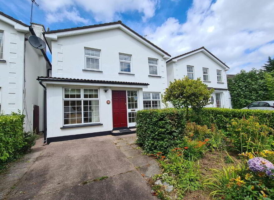 20 The Close, Waterpark, Carrigaline, P43HK84 photo