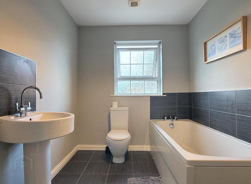12 Carnbeg Square, Antrim, BT41 4RH