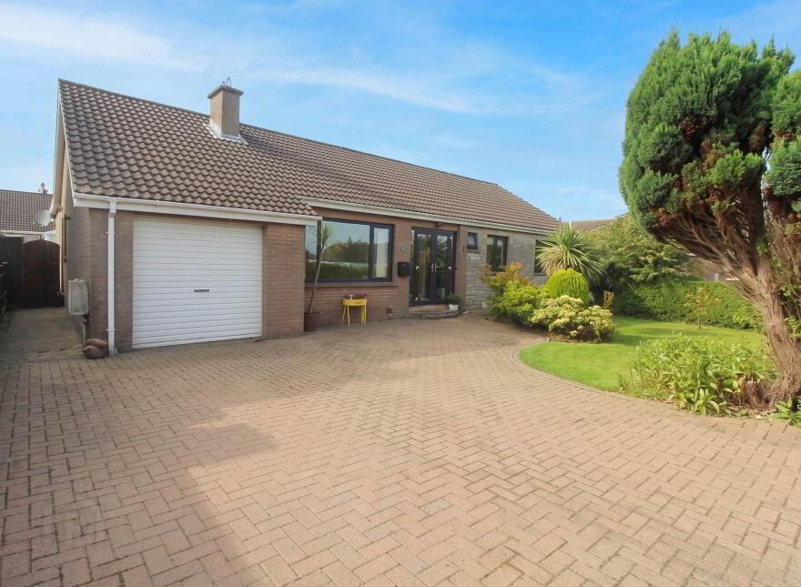 43 Ballymacormick Drive, Bangor, BT19 6BH photo