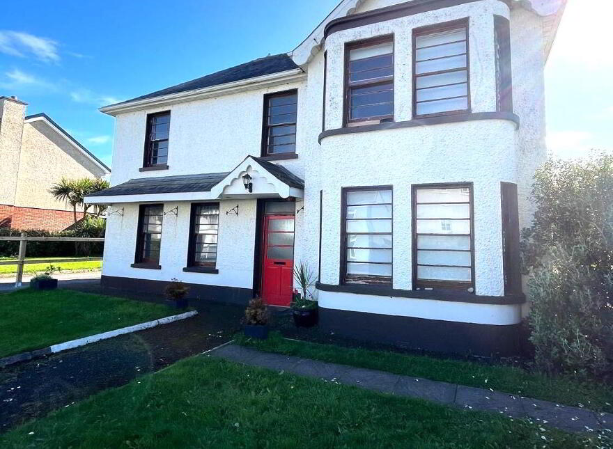 "Strandhill Lodge", Shore Road, Strandhill, F91W957
