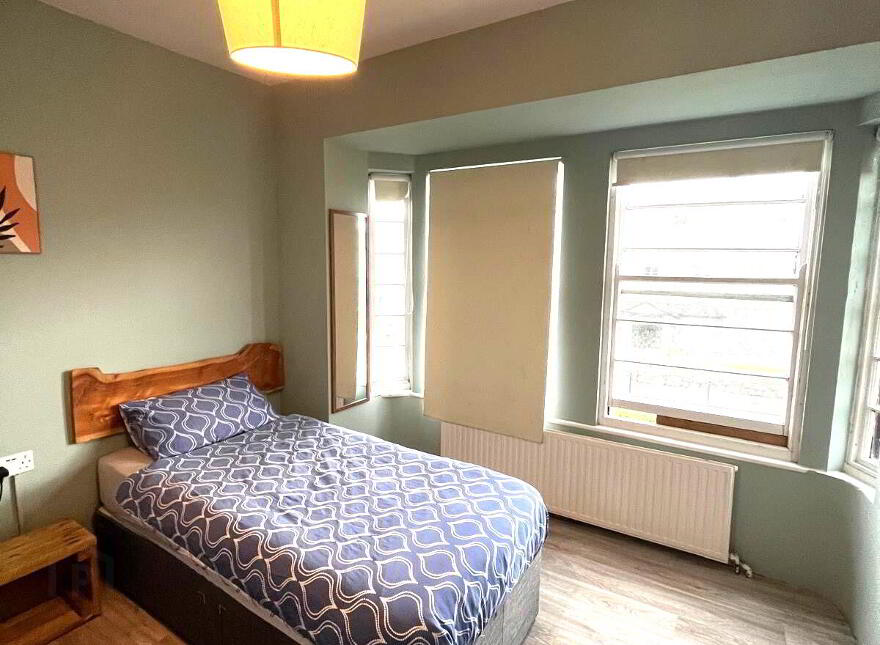 "Strandhill Lodge", Shore Road, Strandhill, F91W957