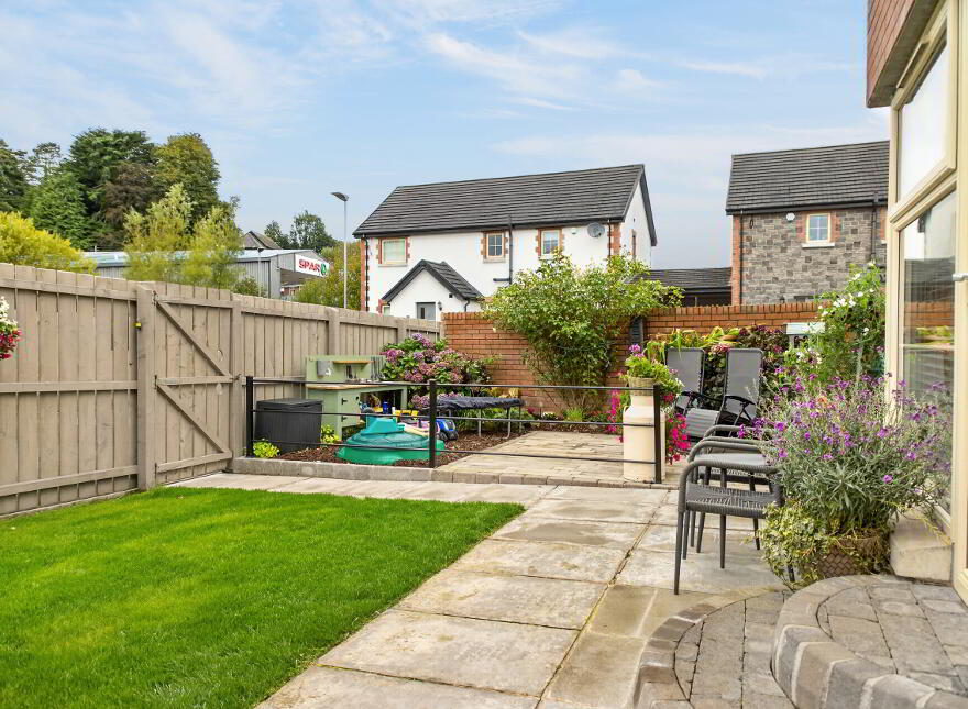 31 Haughtons Hall, Cullybackey, Ballymena, BT42 1FT