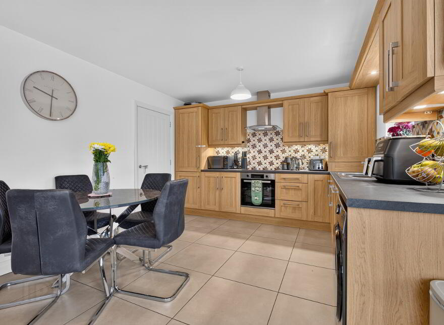31 Haughtons Hall, Cullybackey, Ballymena, BT42 1FT