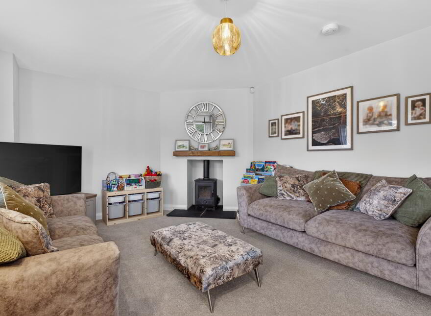 31 Haughtons Hall, Cullybackey, Ballymena, BT42 1FT