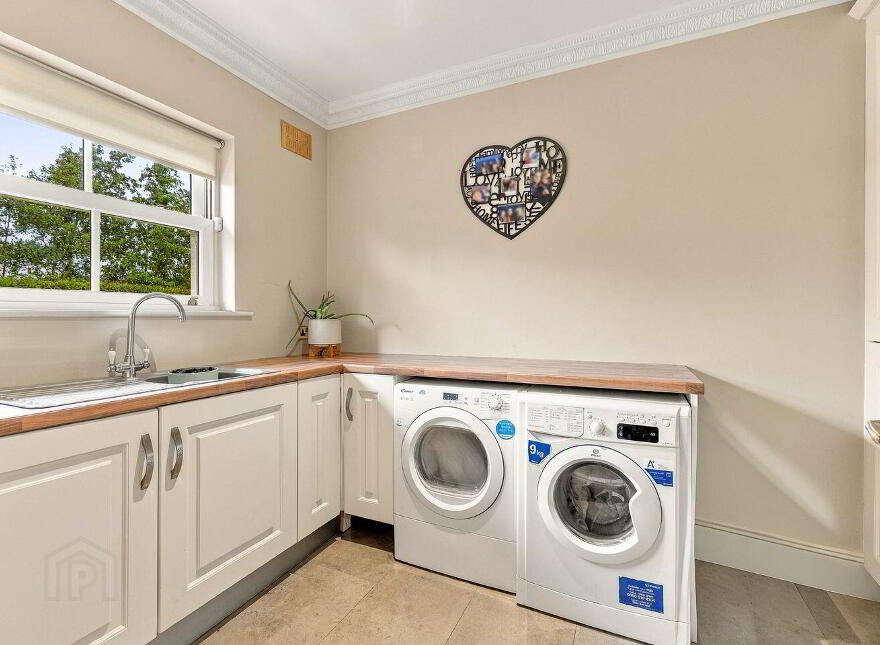 Mylerstown, Robertstown, W91N9C3