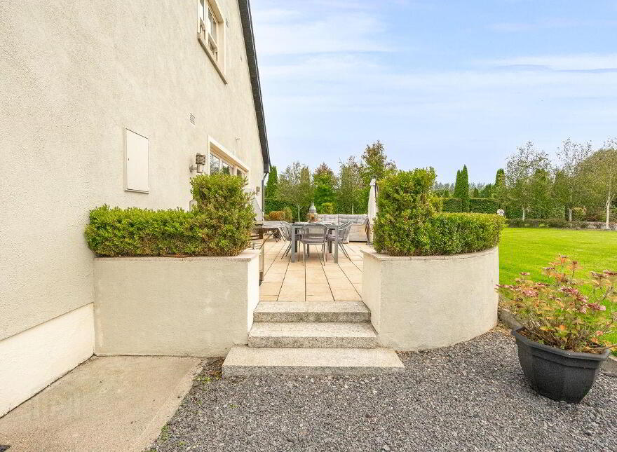 Mylerstown, Robertstown, W91N9C3