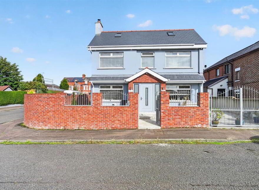 37 Mountainview Gardens, Belfast, BT14 7GU