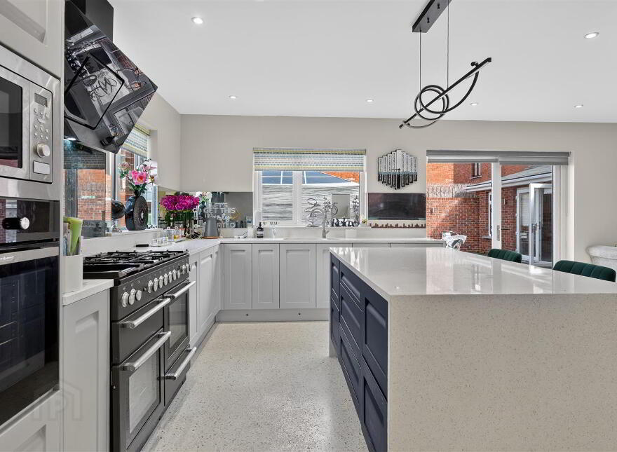 37 Mountainview Gardens, Belfast, BT14 7GU