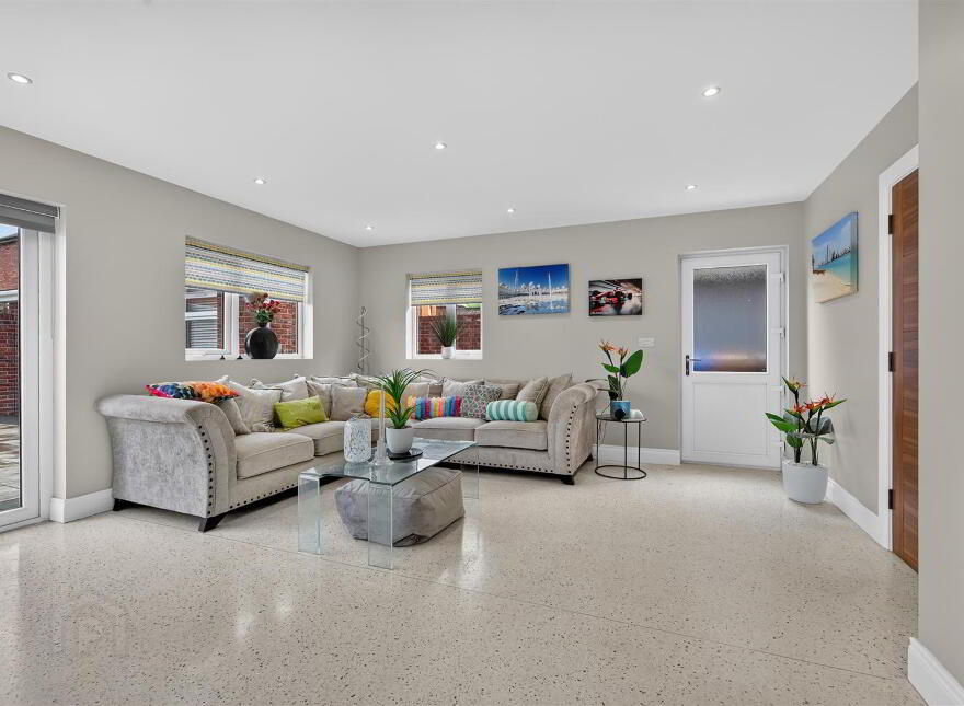 37 Mountainview Gardens, Belfast, BT14 7GU