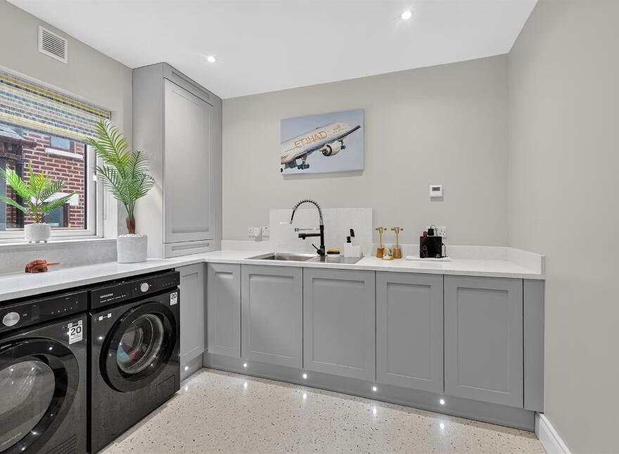 37 Mountainview Gardens, Belfast, BT14 7GU