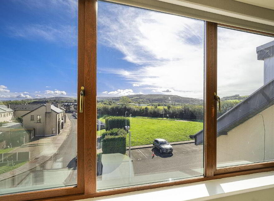 8 Slade Castle Wood, Saggart
