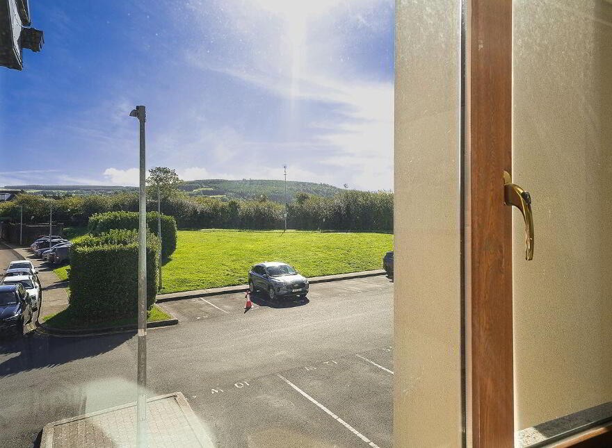 8 Slade Castle Wood, Saggart