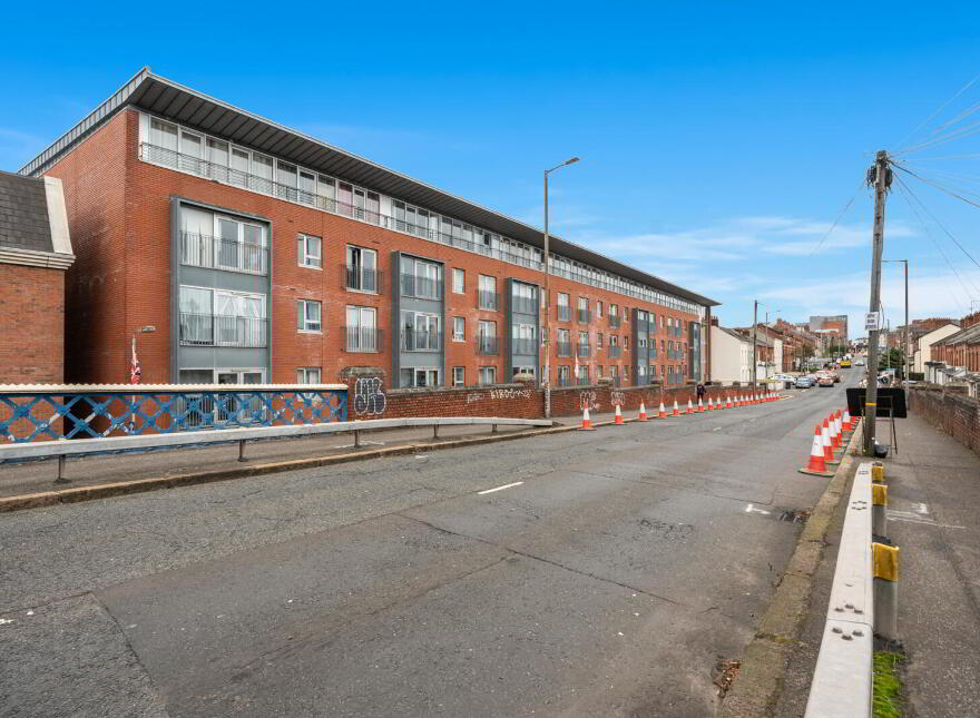Apt 20 South Studios, 85 Tates Avenue, Belfast, Belfast, BT9 7BS