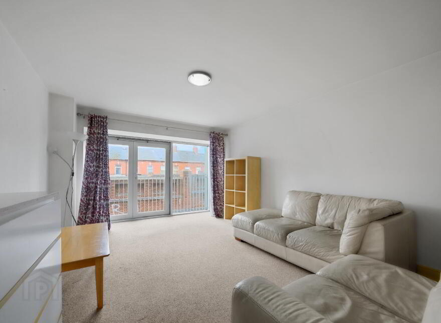 Apt 20 South Studios, 85 Tates Avenue, Belfast, Belfast, BT9 7BS