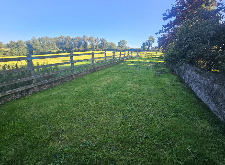 8 Cairnhill Road, Templepatrick, BT39 0JA