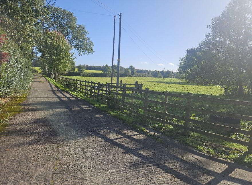 8 Cairnhill Road, Templepatrick, BT39 0JA