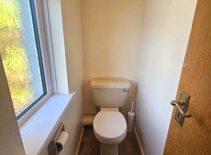 8 Cairnhill Road, Templepatrick, BT39 0JA
