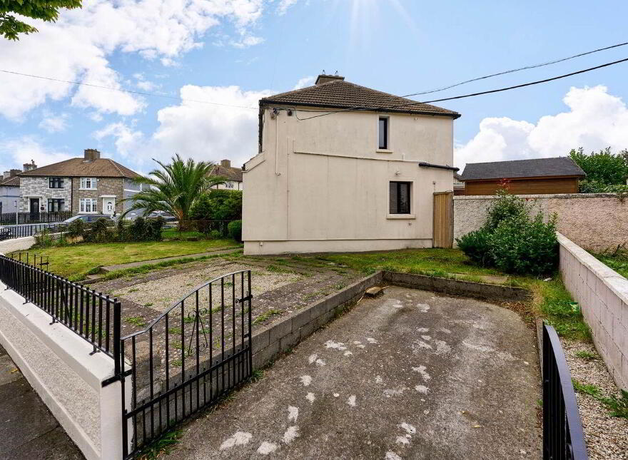 649 Carnlough Road, Cabra, Cabra, D07V9F9