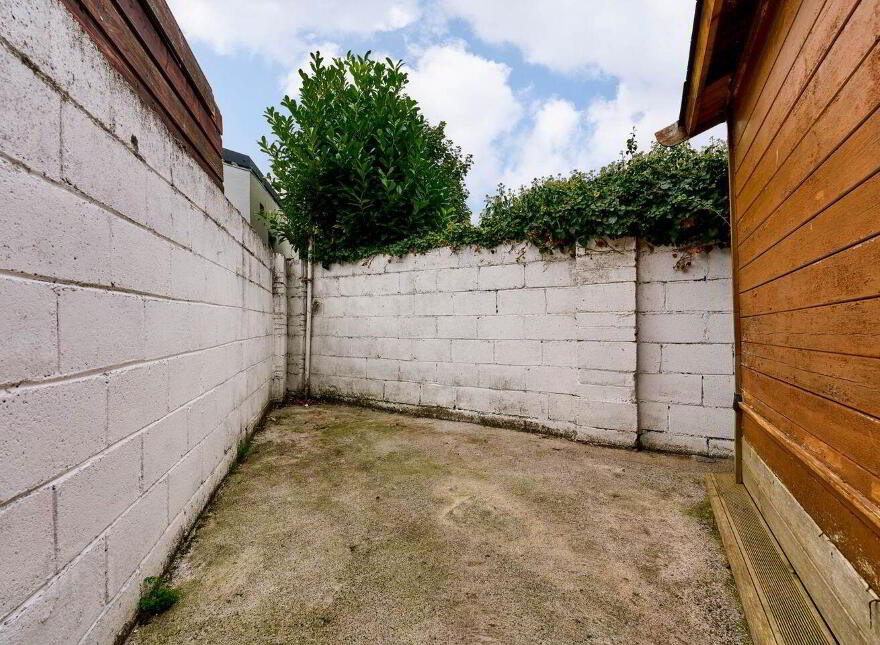 649 Carnlough Road, Cabra, Cabra, D07V9F9