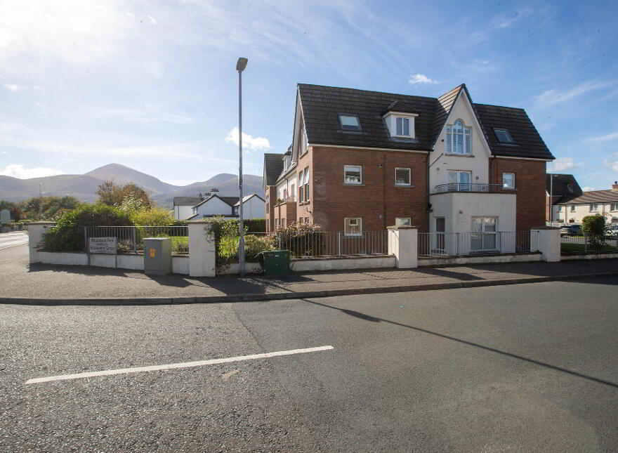 16 Boulevard Park, Dundrum Road, Newcastle, BT33 0GH