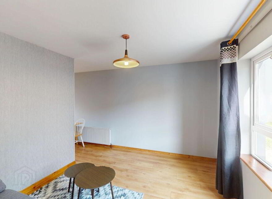 44 Dromore, Cootehill, H16H674