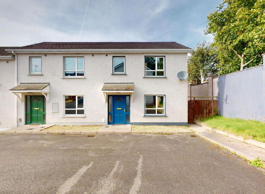 44 Dromore, Cootehill, H16H674
