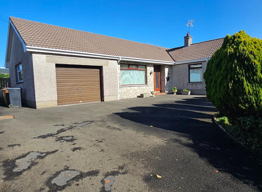 11 Trenchill Road, Ballyeaston, Ballyclare, BT39 9SJ
