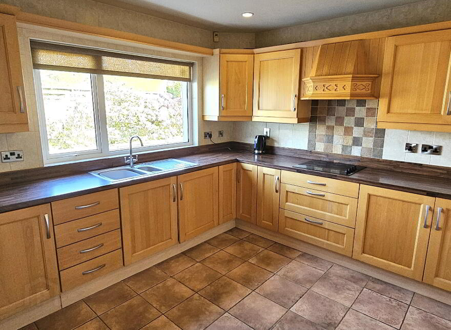 11 Trenchill Road, Ballyeaston, Ballyclare, BT39 9SJ