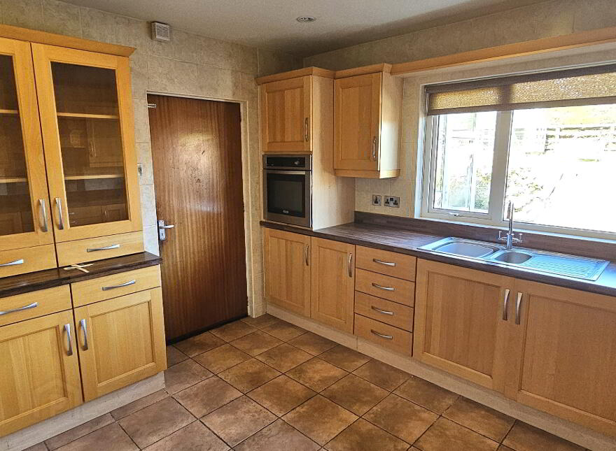 11 Trenchill Road, Ballyeaston, Ballyclare, BT39 9SJ