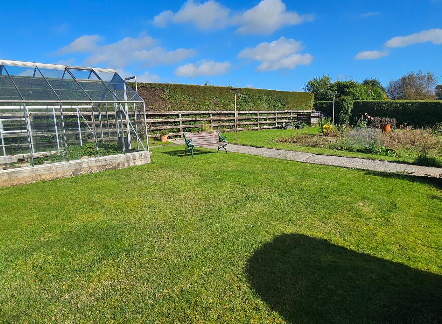 11 Trenchill Road, Ballyeaston, Ballyclare, BT39 9SJ