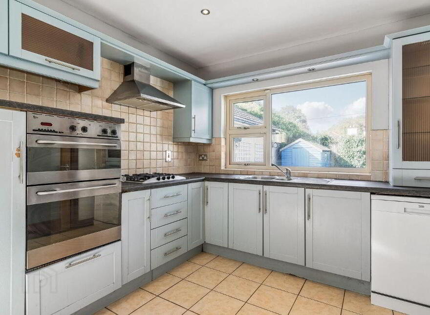 2 Dispensary Lane, Rathfarnham, Dublin 14, D14N6Y5