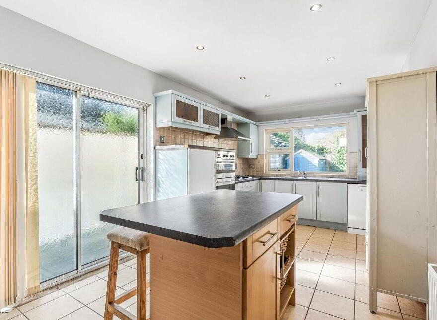 2 Dispensary Lane, Rathfarnham, Dublin 14, D14N6Y5
