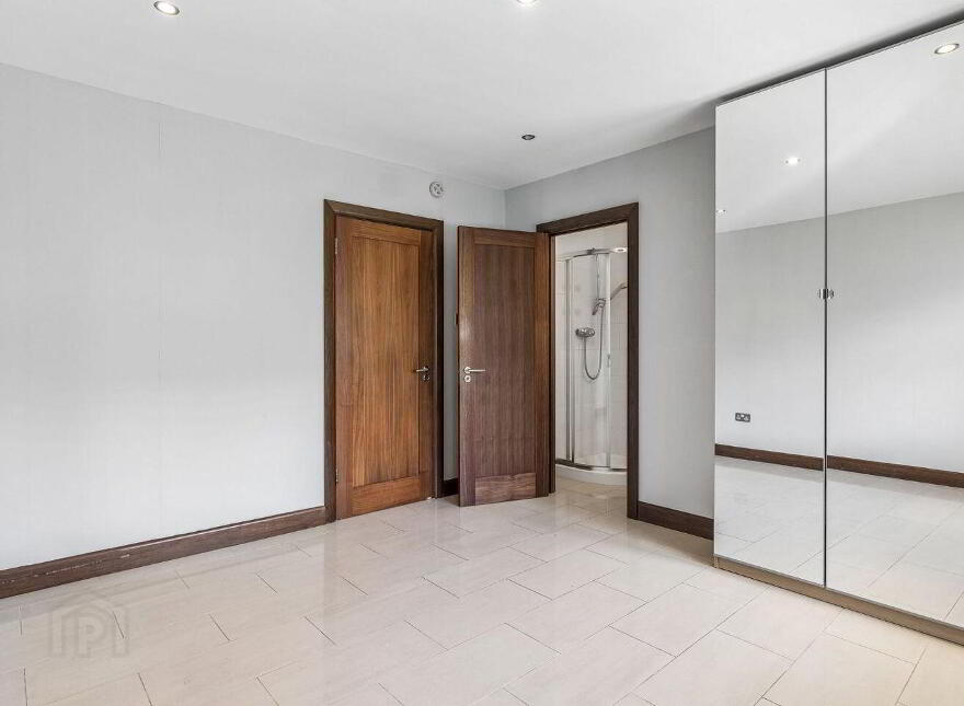 2 Dispensary Lane, Rathfarnham, Dublin 14, D14N6Y5