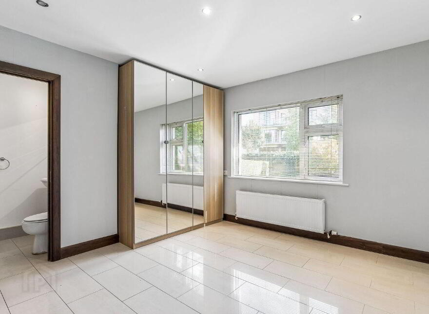 2 Dispensary Lane, Rathfarnham, Dublin 14, D14N6Y5