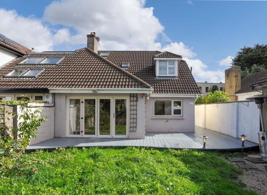 2 Dispensary Lane, Rathfarnham, Dublin 14, D14N6Y5