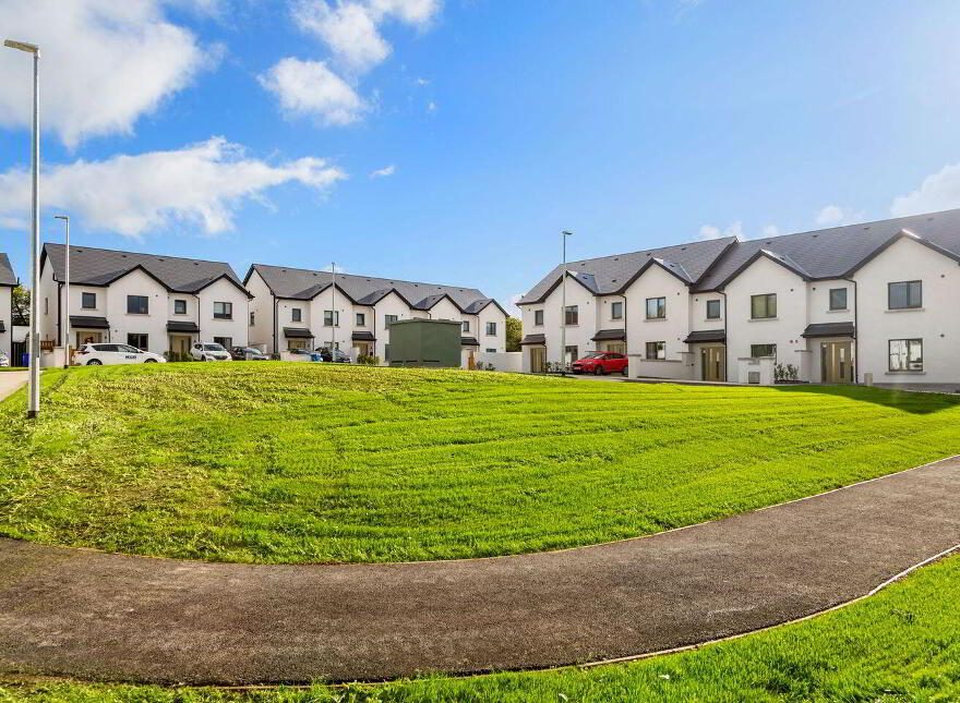 6 Dun Greinne ( Showhouse), Coolgreany, Scarnagh, Y25P031