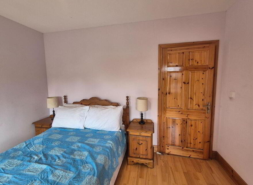Crofton Park Lodge, Crofton Park, Ballina, F26AN49