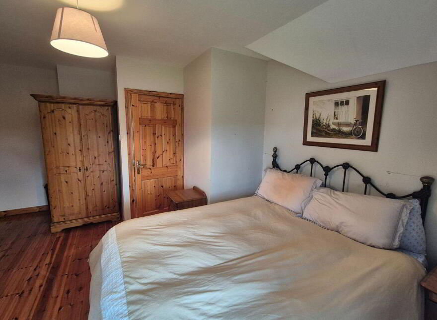 Crofton Park Lodge, Crofton Park, Ballina, F26AN49