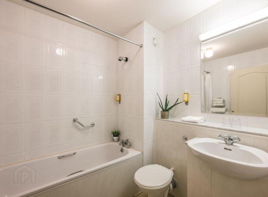 Downhill Inn, Sligo Road, Ballina, F26AV65